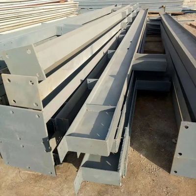 Construção de estruturas pré-fabricadas de aço para armazenamento de cavalos Serviço de corte de celeiros