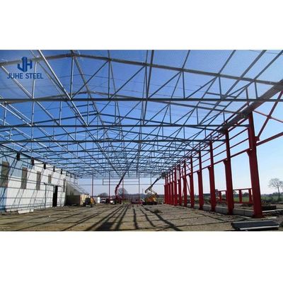 Edifícios pré-fabricados industriais de estrutura de aço com estrutura de estrutura econômica com padrão ASTM