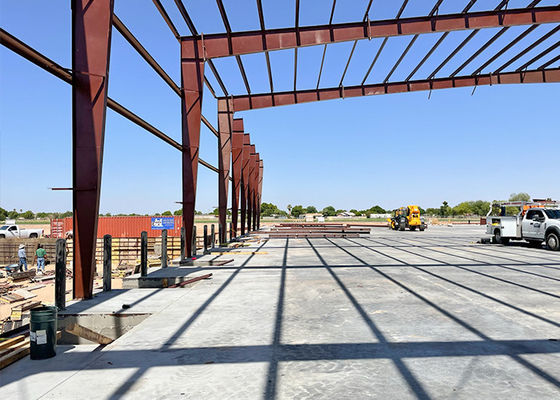 Estrutura metálica pré-fabricada de alta tolerância Estrutura de aço de armazém com CE / ISO9001