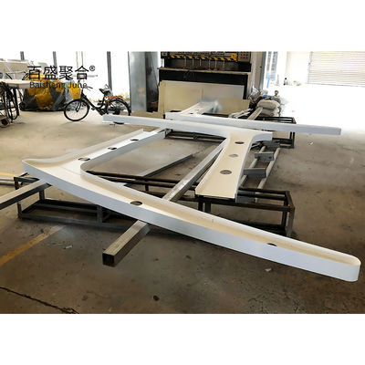 Pergola metálica de estrutura de aço para estacionamento de carros, revestimento em pó branco e tratamento térmico